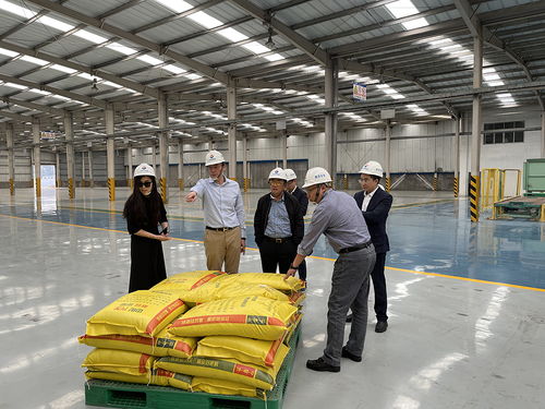 強化產業鏈協同合作，國聯股份攜肥多多走進荊楚大地，共拓磷化工產品銷售新篇章